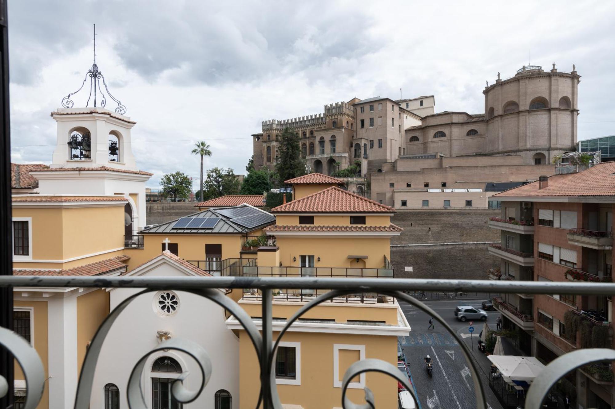 Sistine Chapel View Rooms Check-In From 3 Pm To 10 Pm Екстериор снимка